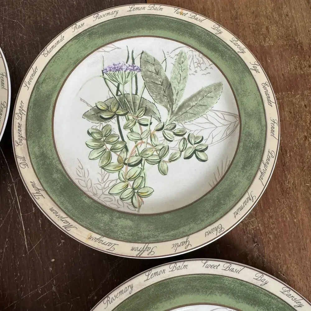 American Atelier Bouquet Garni 5011 Set of Four (4) 8.5‎ inch plates